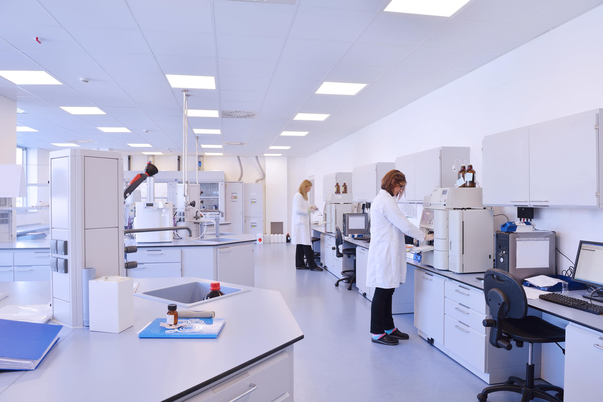 Advanced Laboratories & Simulation Centers